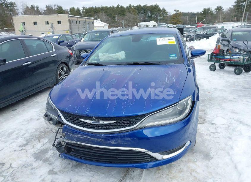 Photo 13 of 2015 Chrysler 200 LIMITED (VIN 1C3CCCAB9FN624787)