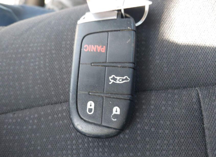 Photo 11 of 2015 Chrysler 200 LIMITED (VIN 1C3CCCAB9FN649351)