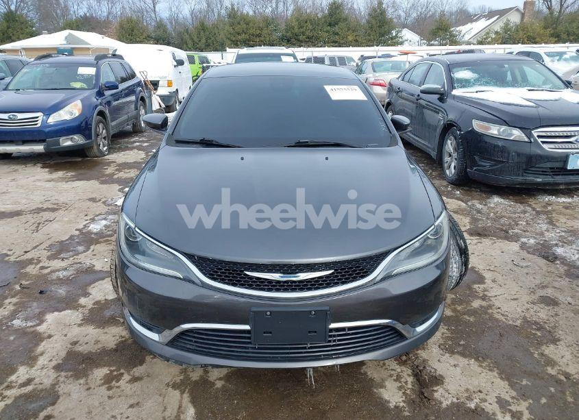 Photo 13 of 2015 Chrysler 200 LIMITED (VIN 1C3CCCAB9FN672547)