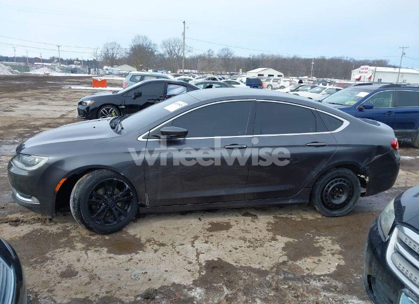 Photo 15 of 2015 Chrysler 200 LIMITED (VIN 1C3CCCAB9FN672547)