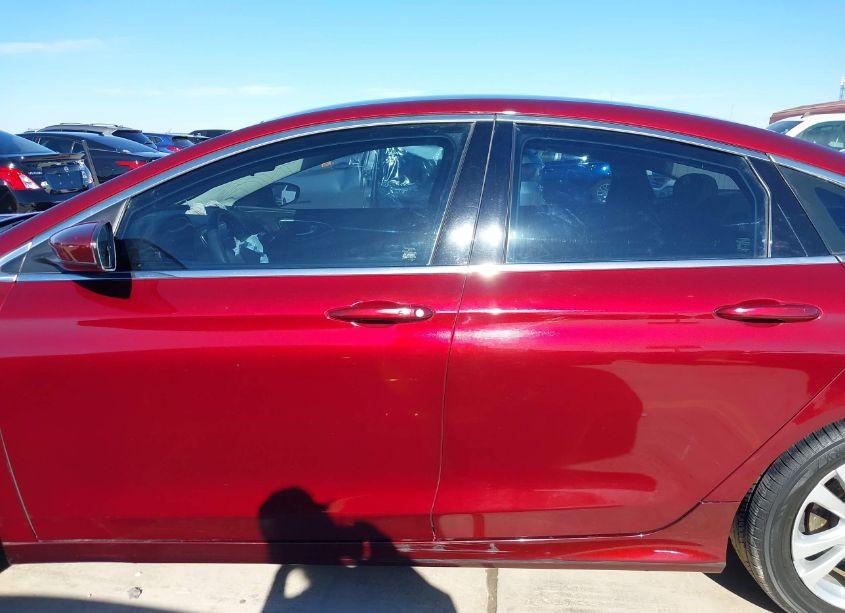 Photo 14 of 2015 Chrysler 200 LIMITED (VIN 1C3CCCAB9FN699442)