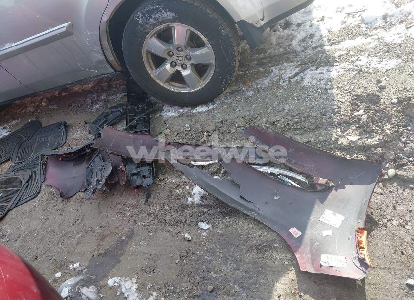 Photo 12 of 2015 Chrysler 200 LIMITED (VIN 1C3CCCAB9FN707698)