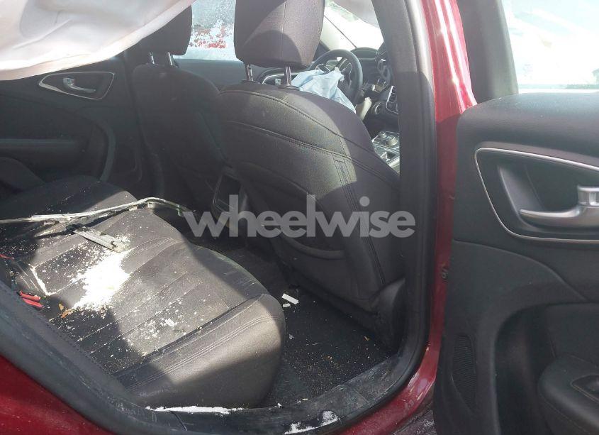 Photo 8 of 2015 Chrysler 200 LIMITED (VIN 1C3CCCAB9FN707698)