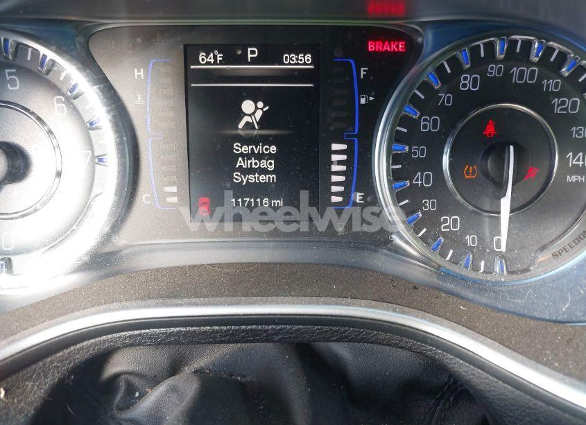 Photo 15 of 2015 Chrysler 200 LIMITED (VIN 1C3CCCAB9FN715400)