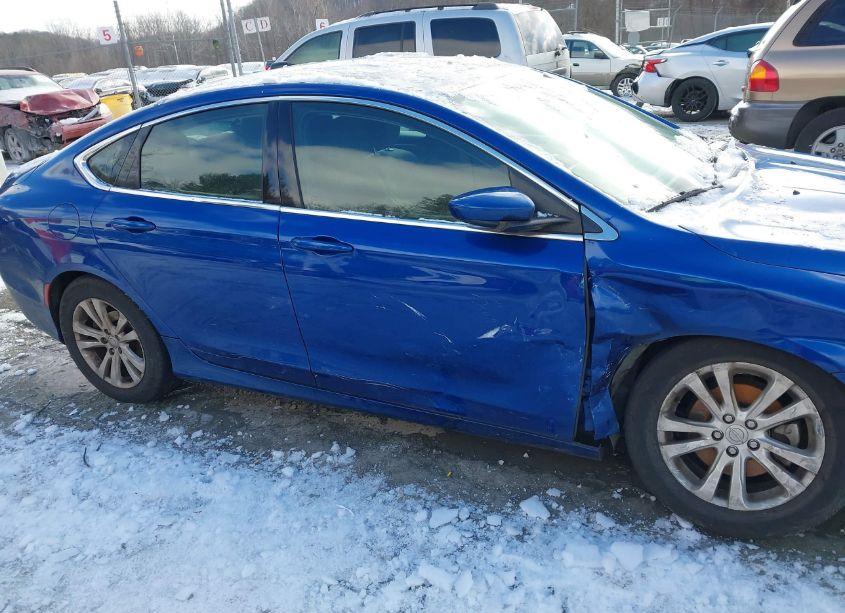 Photo 6 of 2015 Chrysler 200 LIMITED (VIN 1C3CCCAB9FN718488)