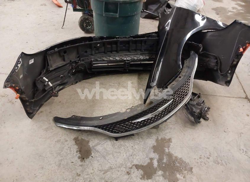 Photo 12 of 2015 Chrysler 200 LIMITED (VIN 1C3CCCAB9FN724632)