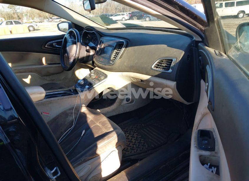 Photo 5 of 2015 Chrysler 200 LIMITED (VIN 1C3CCCAB9FN743259)