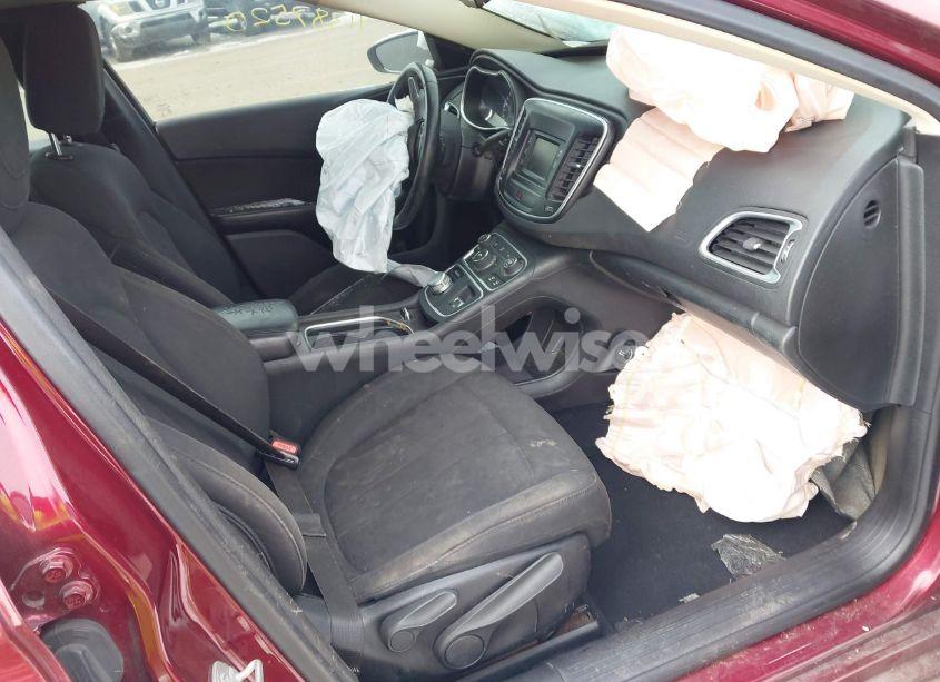 Photo 5 of 2015 Chrysler 200 LIMITED (VIN 1C3CCCAB9FN743696)