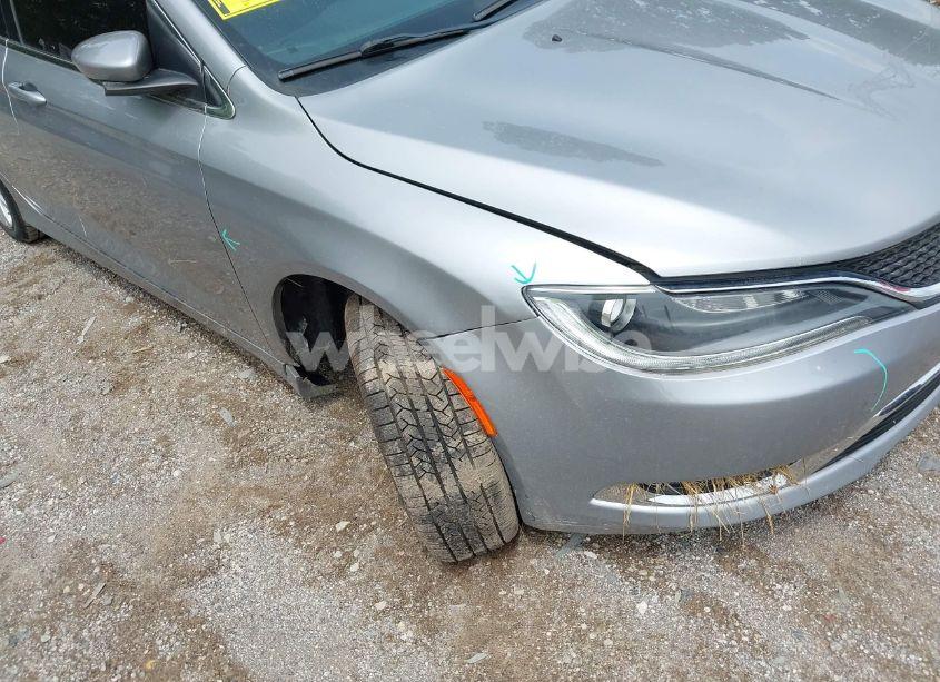 Photo 12 of 2015 Chrysler 200 LIMITED (VIN 1C3CCCAB9FN744430)