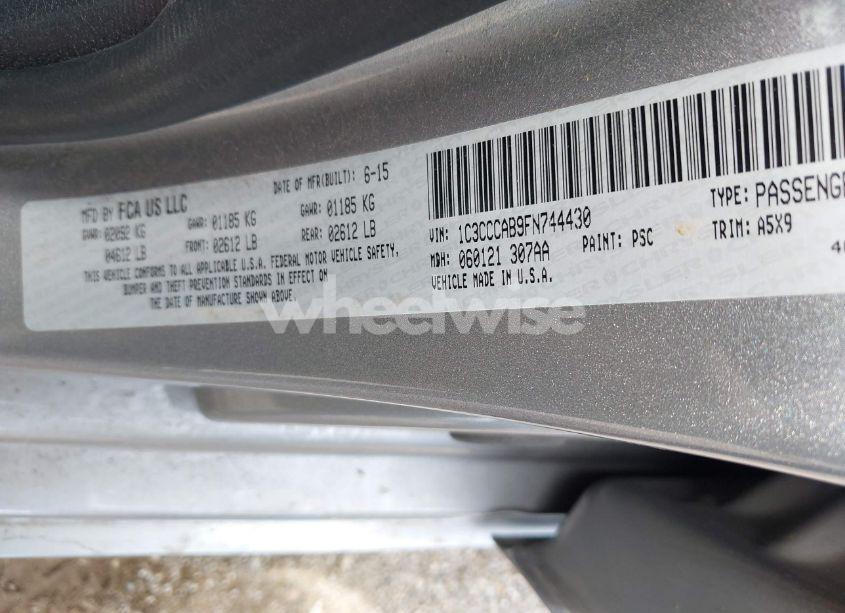 Photo 9 of 2015 Chrysler 200 LIMITED (VIN 1C3CCCAB9FN744430)