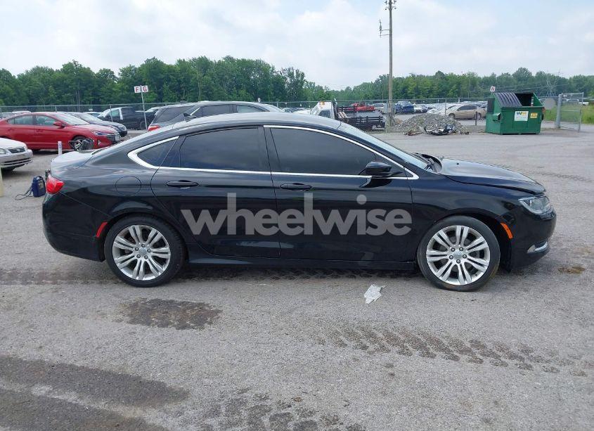 Photo 13 of 2015 Chrysler 200 LIMITED (VIN 1C3CCCAB9FN757257)