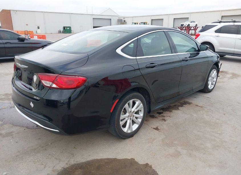 Photo 4 of 2016 Chrysler 200 LIMITED (VIN 1C3CCCAB9GN112741)