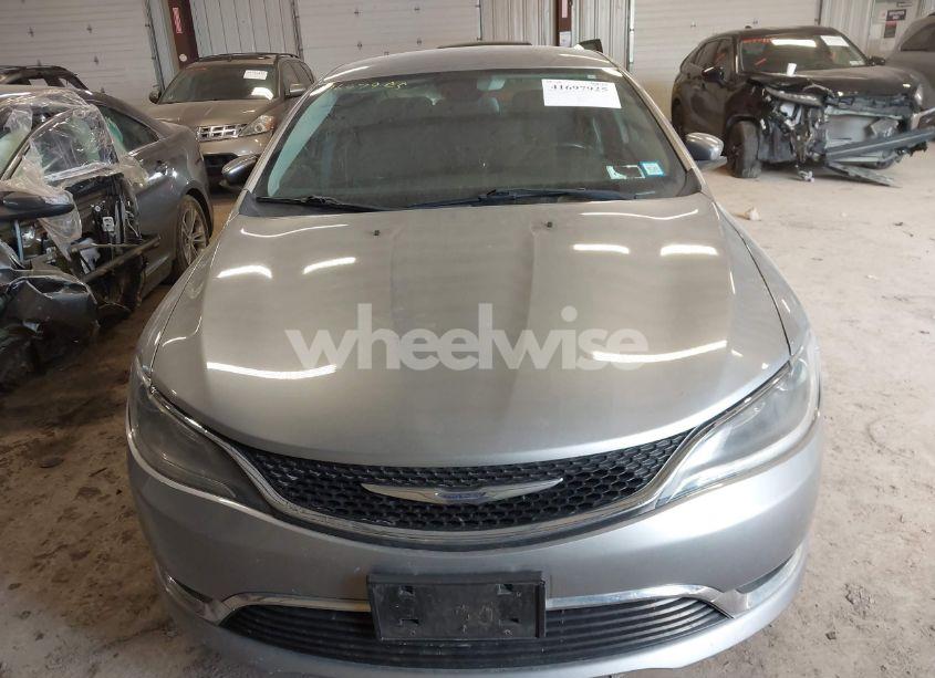 Photo 13 of 2016 Chrysler 200 LIMITED (VIN 1C3CCCAB9GN120421)