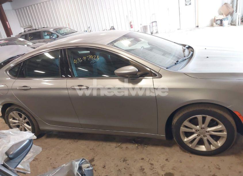 Photo 14 of 2016 Chrysler 200 LIMITED (VIN 1C3CCCAB9GN120421)