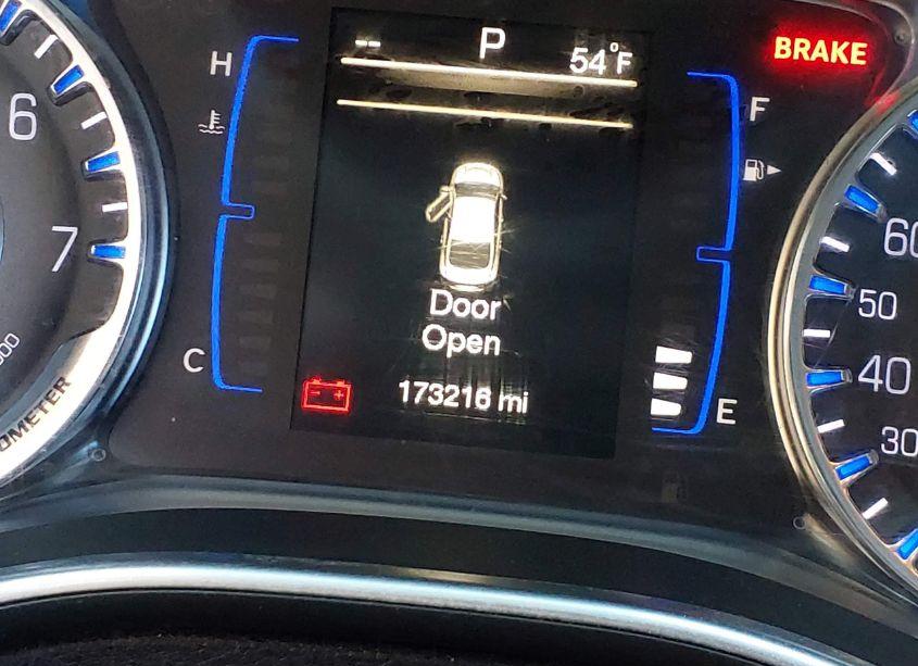 Photo 15 of 2016 Chrysler 200 LIMITED (VIN 1C3CCCAB9GN122055)