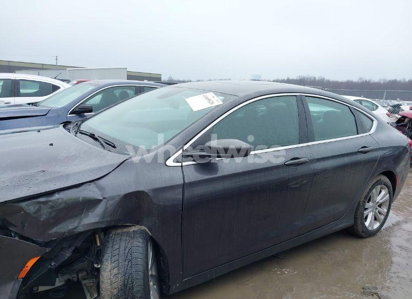 Photo 15 of 2016 Chrysler 200 LIMITED (VIN 1C3CCCAB9GN143150)