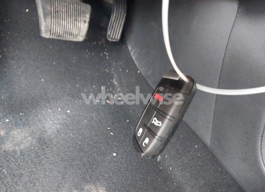 Photo 11 of 2016 Chrysler 200 LIMITED (VIN 1C3CCCAB9GN144394)