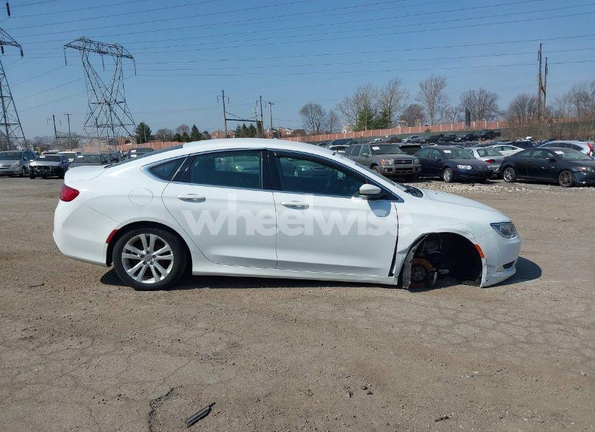 Photo 14 of 2016 Chrysler 200 LIMITED (VIN 1C3CCCAB9GN149529)