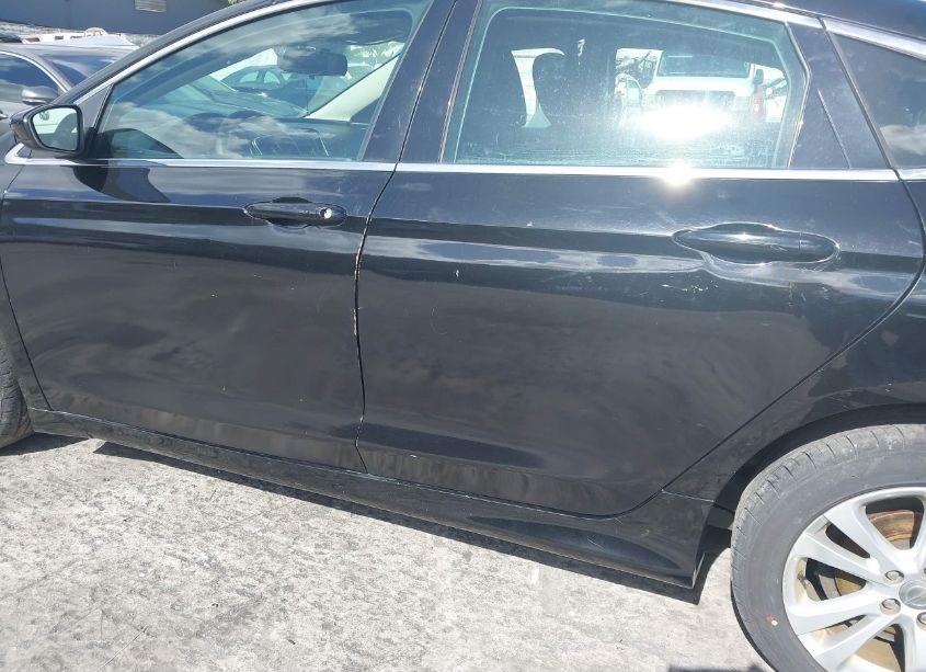 Photo 14 of 2016 Chrysler 200 LIMITED (VIN 1C3CCCAB9GN152690)