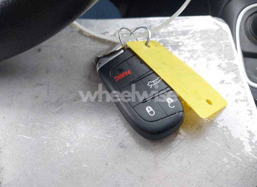 Photo 11 of 2016 Chrysler 200 LIMITED (VIN 1C3CCCAB9GN158926)