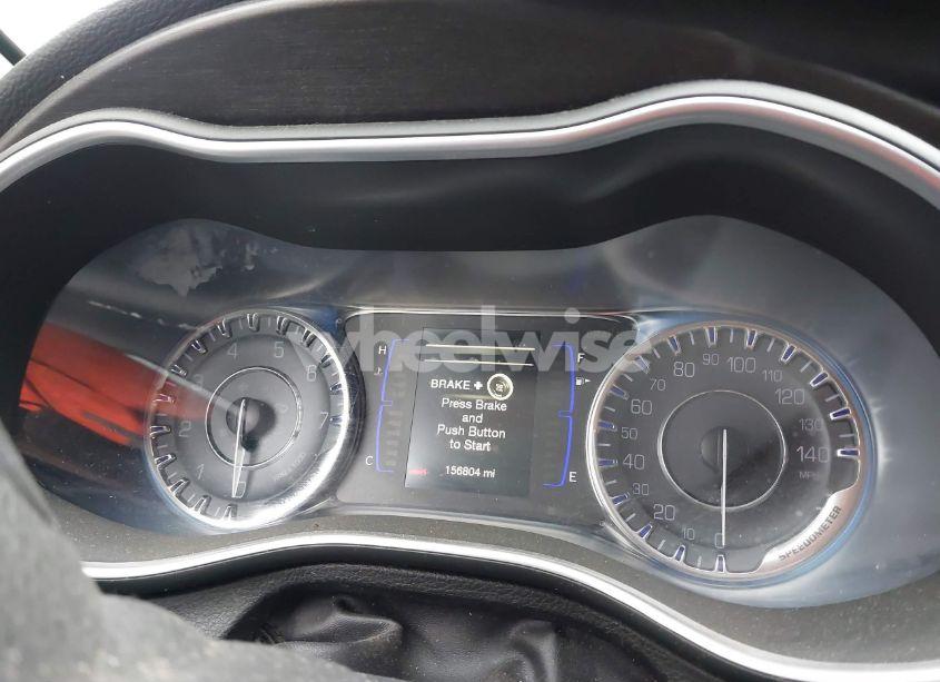 Photo 7 of 2016 Chrysler 200 LIMITED (VIN 1C3CCCAB9GN158926)