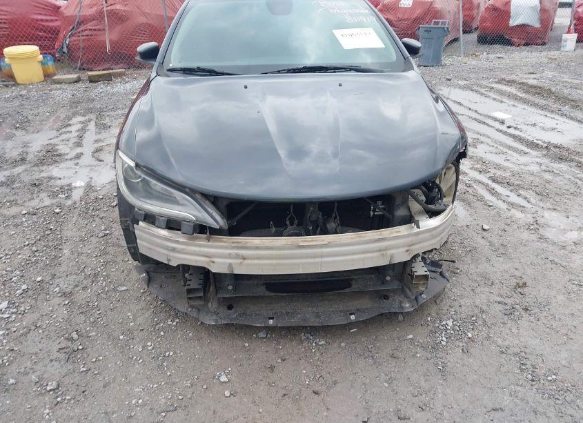 Photo 18 of 2016 Chrysler 200 LIMITED (VIN 1C3CCCAB9GN172714)