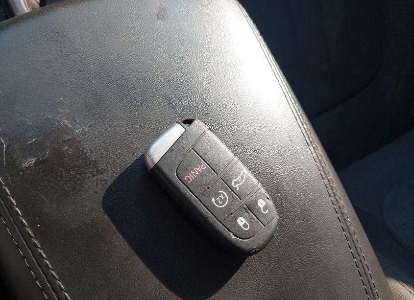 Photo 11 of 2016 Chrysler 200 LIMITED (VIN 1C3CCCAB9GN173006)