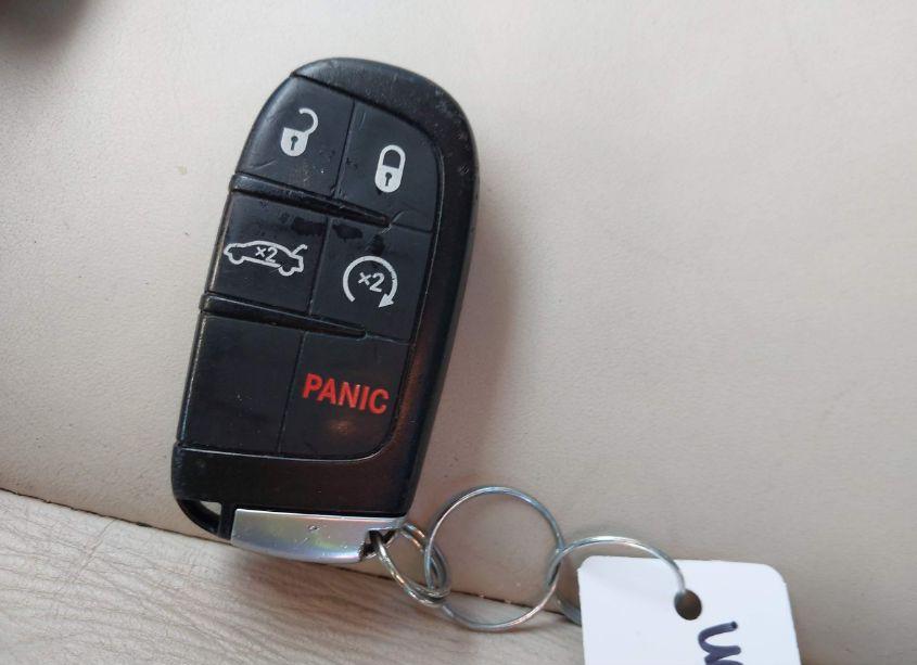 Photo 11 of 2016 Chrysler 200 LIMITED PLATINUM (VIN 1C3CCCAB9GN177086)