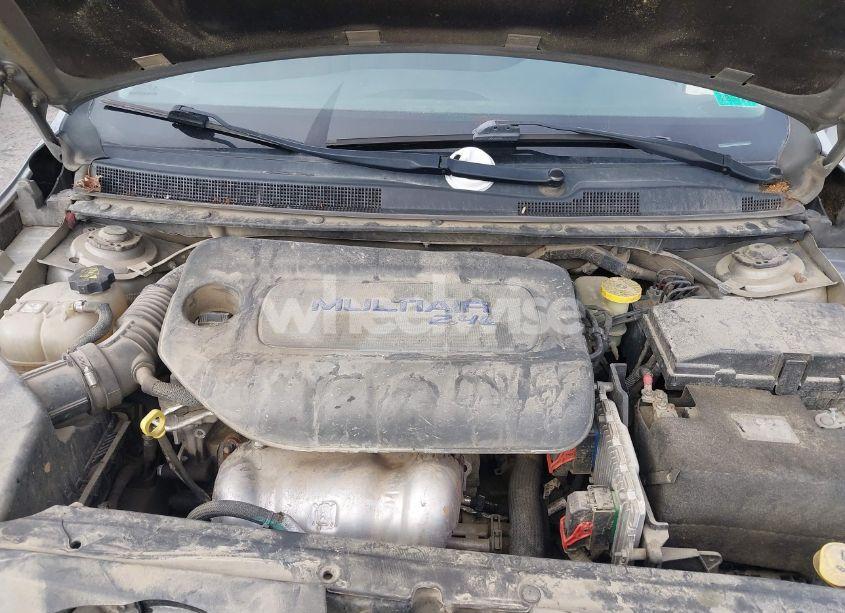 Photo 10 of 2015 Chrysler 200 LIMITED (VIN 1C3CCCABXFN503721)