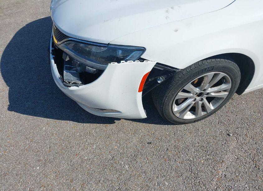 Photo 19 of 2015 Chrysler 200 LIMITED (VIN 1C3CCCABXFN504707)