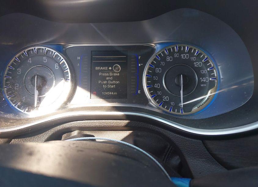 Photo 7 of 2015 Chrysler 200 LIMITED (VIN 1C3CCCABXFN504707)