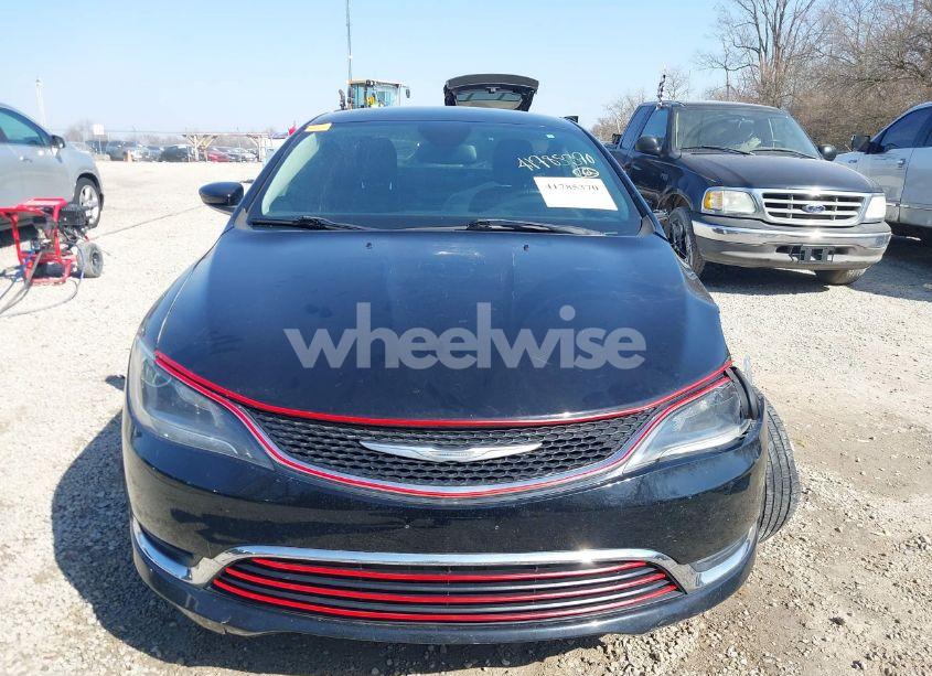 Photo 12 of 2015 Chrysler 200 LIMITED (VIN 1C3CCCABXFN557780)
