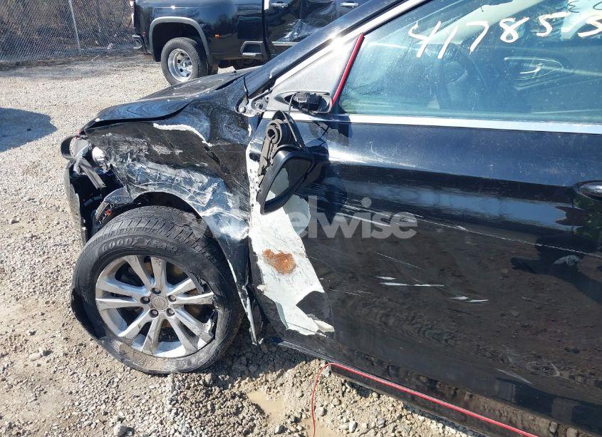 Photo 17 of 2015 Chrysler 200 LIMITED (VIN 1C3CCCABXFN557780)