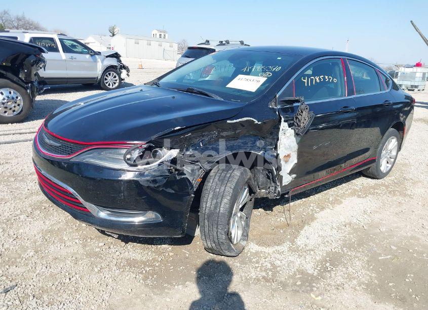 Photo 2 of 2015 Chrysler 200 LIMITED (VIN 1C3CCCABXFN557780)