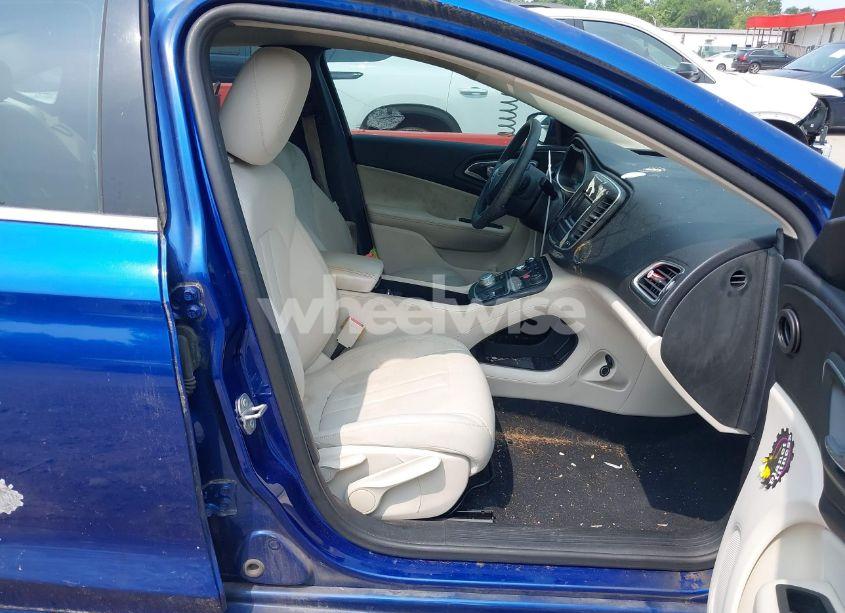 Photo 5 of 2015 Chrysler 200 LIMITED (VIN 1C3CCCABXFN568844)