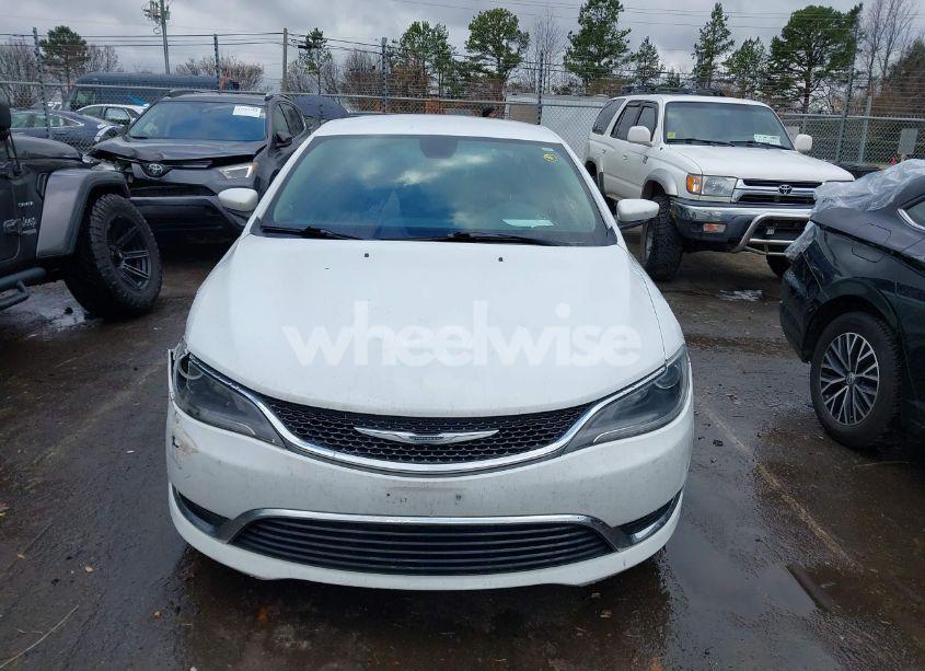 Photo 11 of 2015 Chrysler 200 LIMITED (VIN 1C3CCCABXFN575986)
