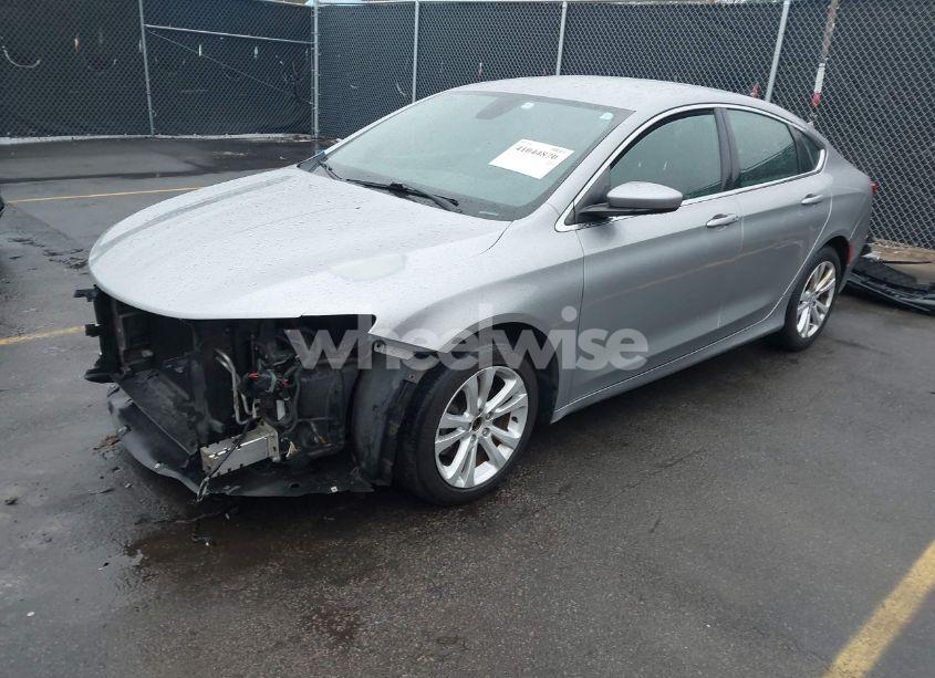 Photo 2 of 2015 Chrysler 200 LIMITED (VIN 1C3CCCABXFN586700)