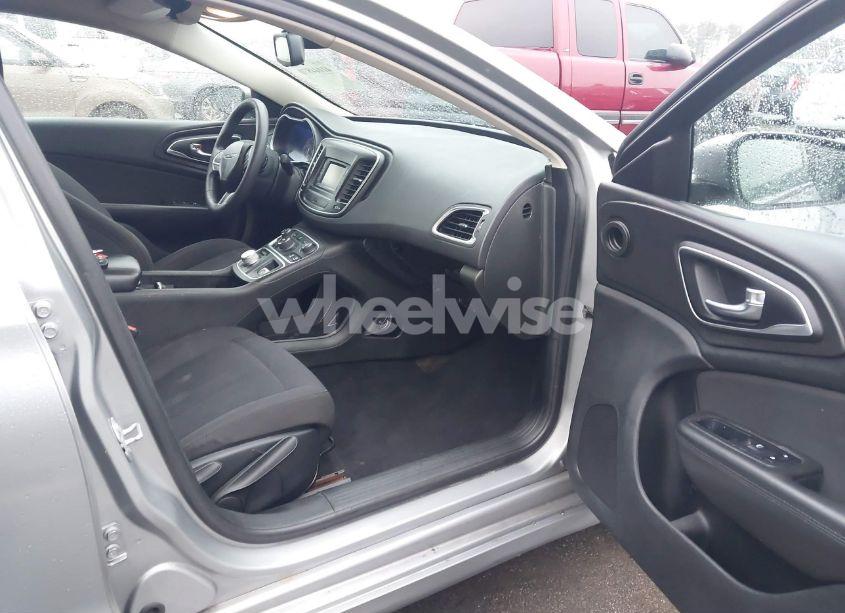 Photo 5 of 2015 Chrysler 200 LIMITED (VIN 1C3CCCABXFN586700)