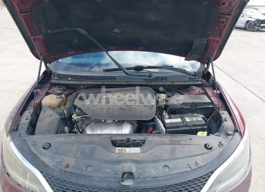 Photo 10 of 2015 Chrysler 200 LIMITED (VIN 1C3CCCABXFN598958)