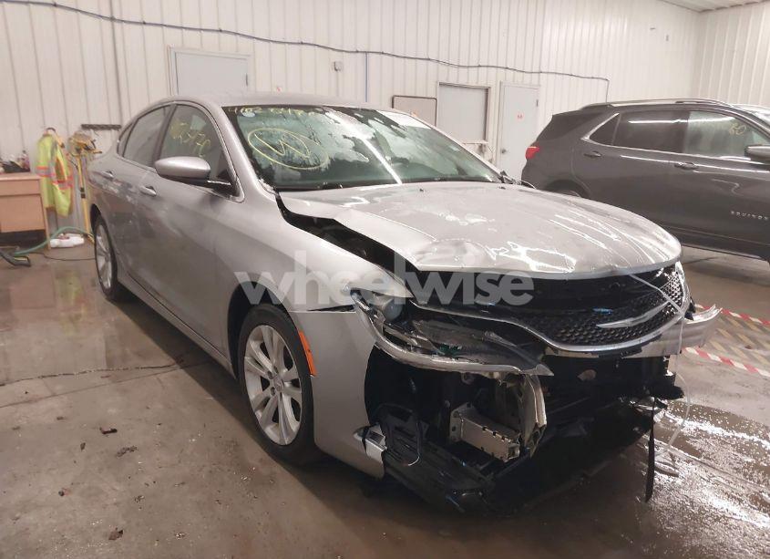 2015 Chrysler 200 LIMITED (VIN 1C3CCCABXFN602961) main photo