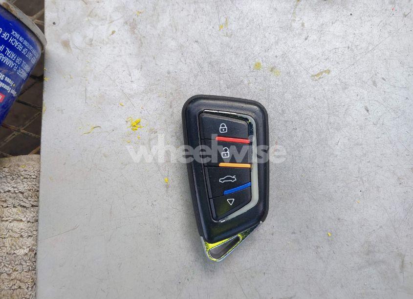 Photo 11 of 2015 Chrysler 200 LIMITED (VIN 1C3CCCABXFN602961)