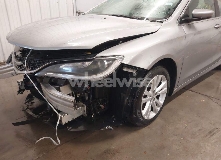 Photo 17 of 2015 Chrysler 200 LIMITED (VIN 1C3CCCABXFN602961)