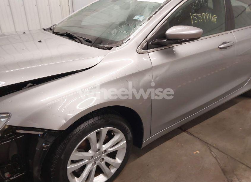 Photo 18 of 2015 Chrysler 200 LIMITED (VIN 1C3CCCABXFN602961)