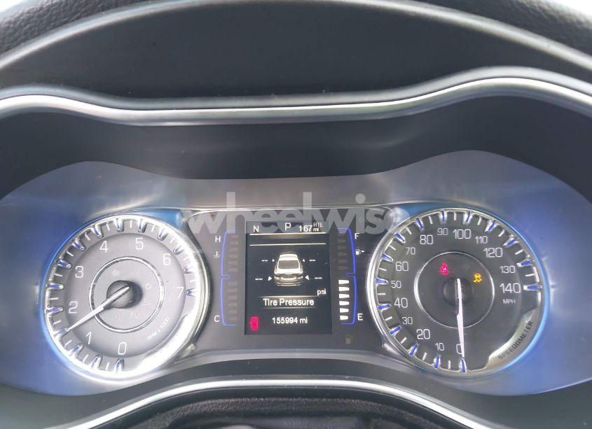 Photo 7 of 2015 Chrysler 200 LIMITED (VIN 1C3CCCABXFN602961)