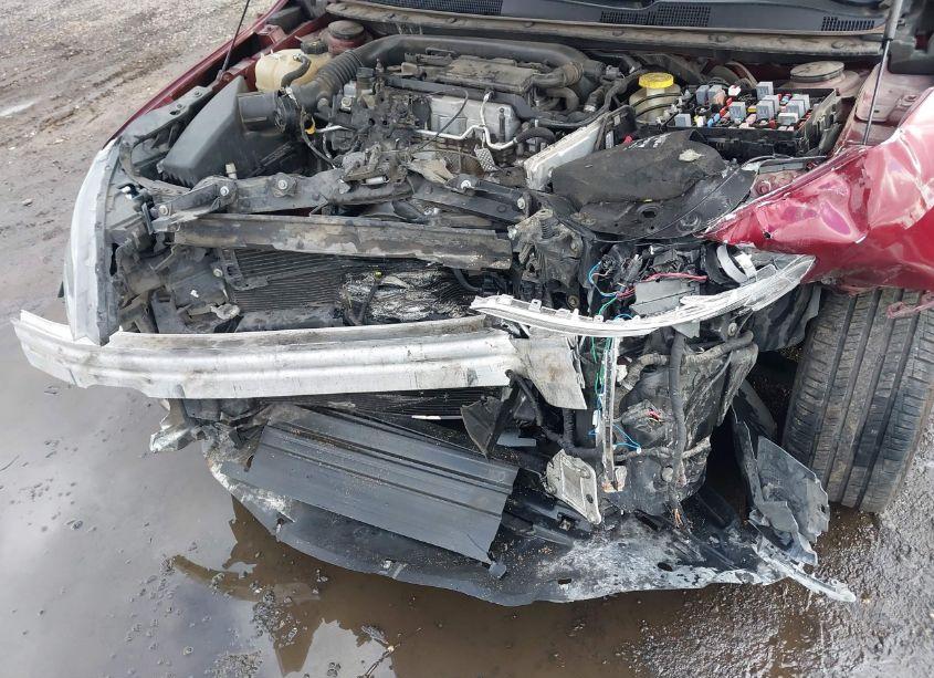 Photo 6 of 2015 Chrysler 200 LIMITED (VIN 1C3CCCABXFN657460)