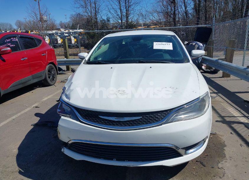 Photo 12 of 2015 Chrysler 200 LIMITED (VIN 1C3CCCABXFN661444)