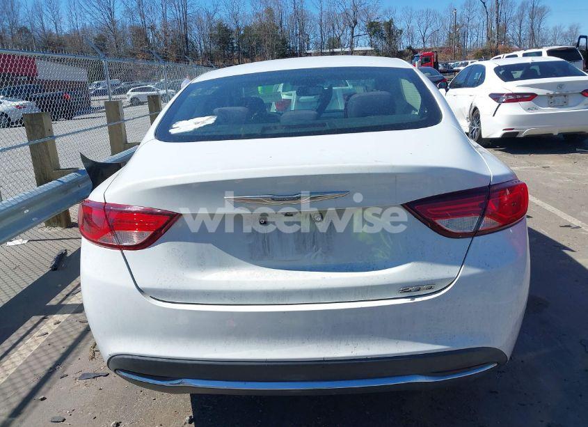 Photo 16 of 2015 Chrysler 200 LIMITED (VIN 1C3CCCABXFN661444)