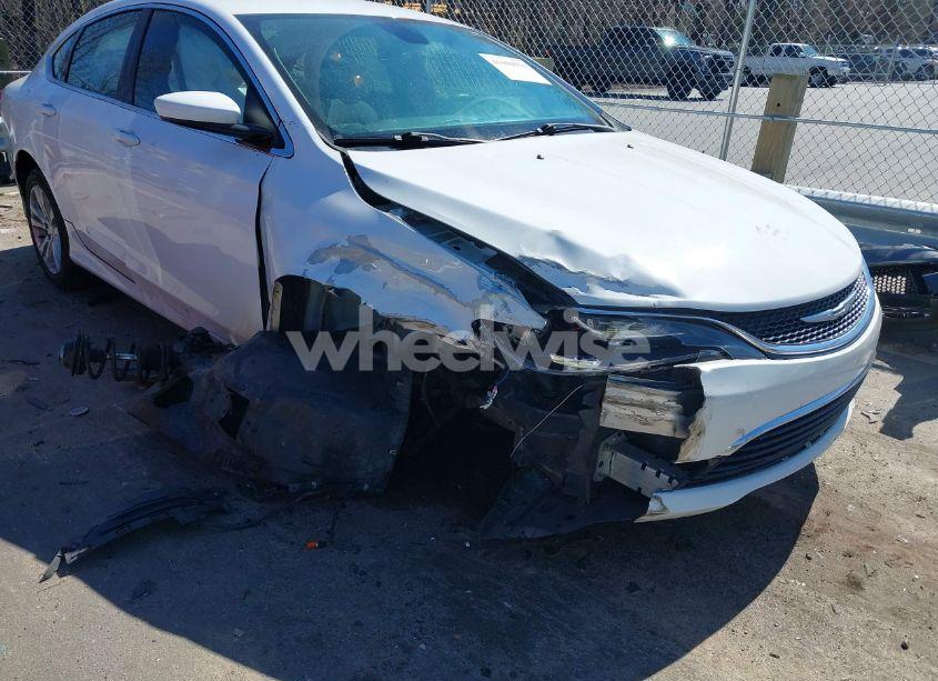 Photo 6 of 2015 Chrysler 200 LIMITED (VIN 1C3CCCABXFN661444)