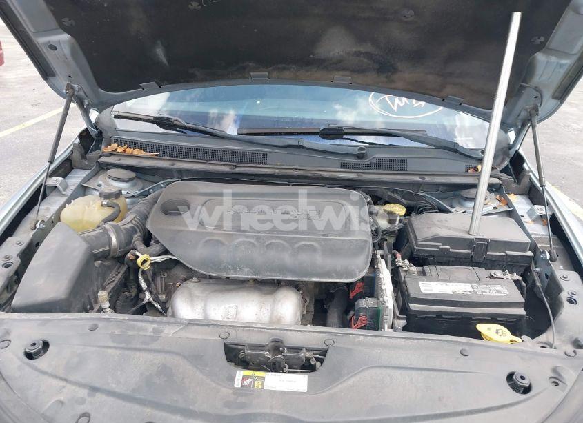 Photo 10 of 2015 Chrysler 200 LIMITED (VIN 1C3CCCABXFN680916)