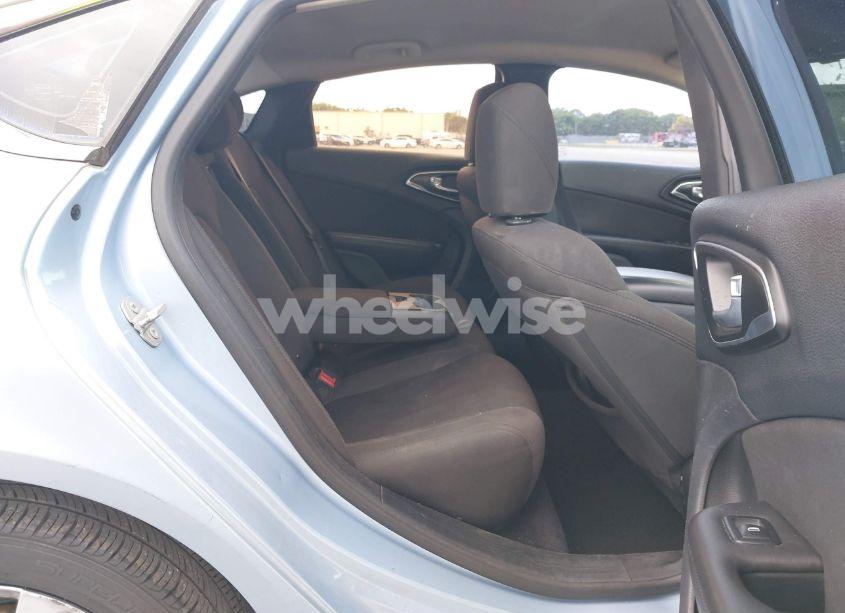 Photo 8 of 2015 Chrysler 200 LIMITED (VIN 1C3CCCABXFN680916)